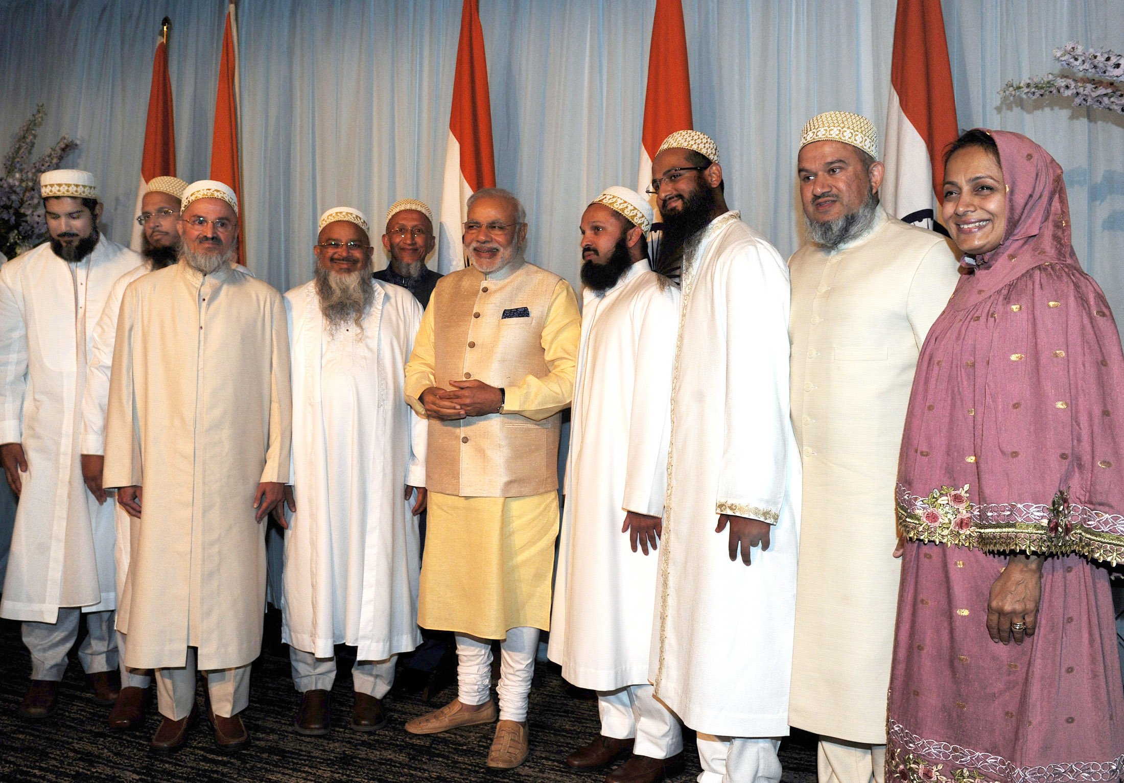 Prime Minister Narendra Modi meeting the Indian community dignitaries, at dinner hosted by the Indian Ambassador