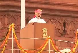 Independence Day 2016: PM unfurls tri-color at Red Fort